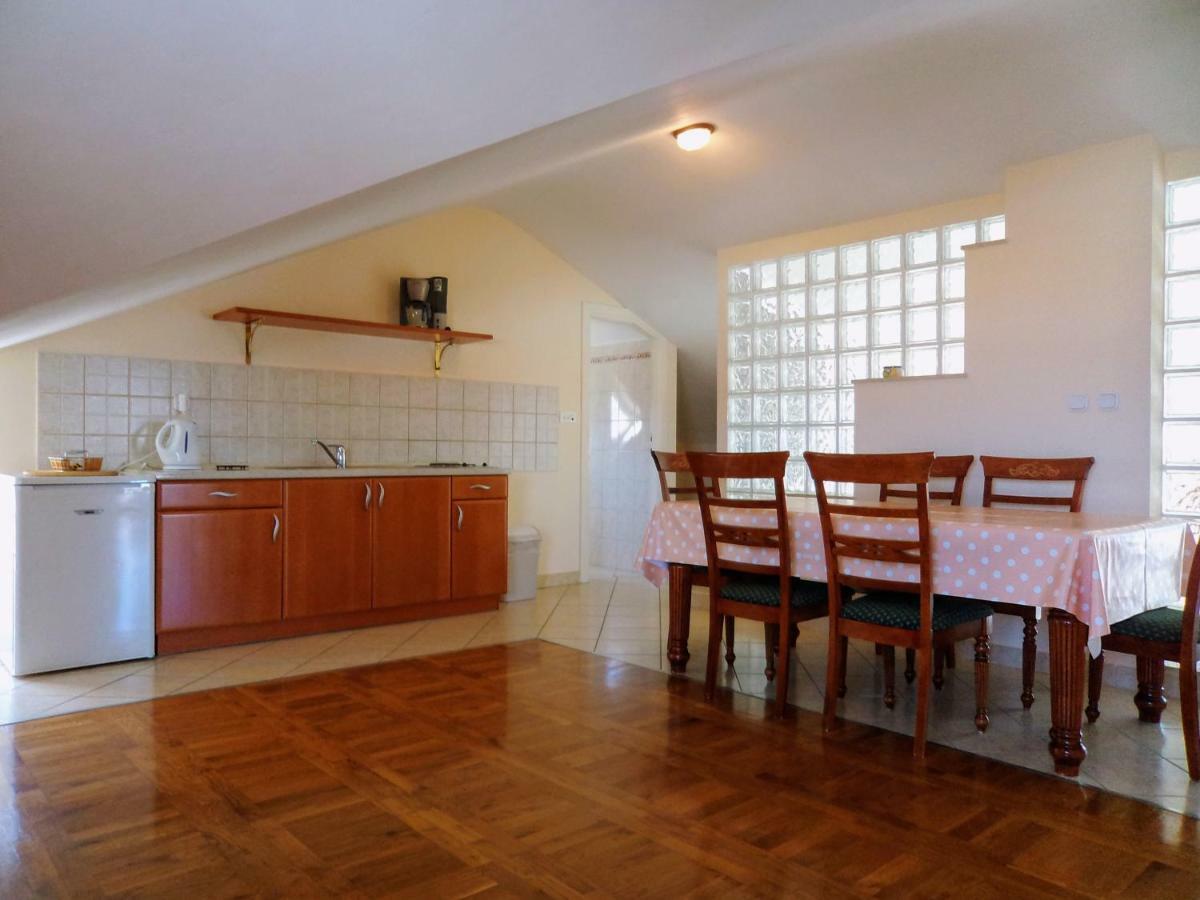 Apartments Andela 스베티필립아이자코브 외부 사진